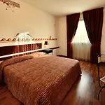 فندق Chocohotel بيرودجا