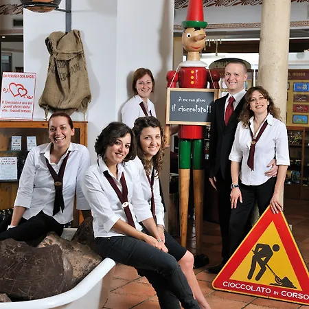 Chocohotel Отель Перуджа